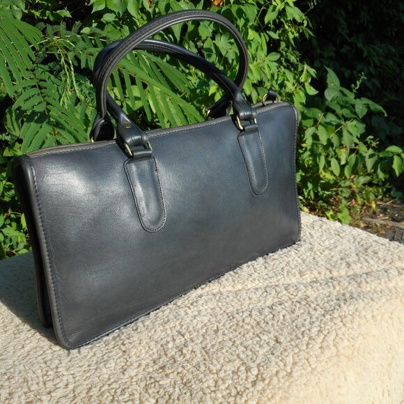 Vintage Coach Club Satchel 9885, EUC in Navy - Picture 2 of 9